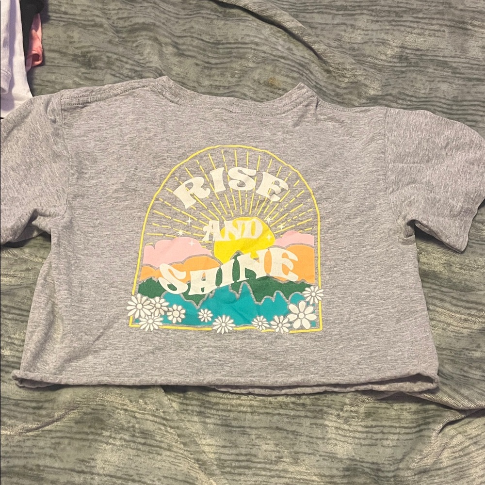 Kids Gray 'Rise and Shine' Graphic Tee